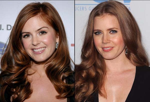 16. Isla Fisher y Amy Adams.