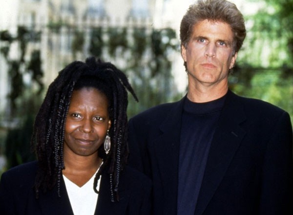 Whoopi Goldberg con Ted Danson