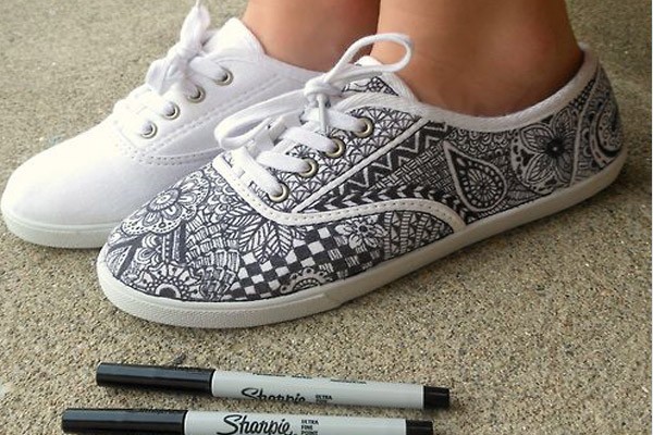 Crear diseños en cualquier par de zapatos