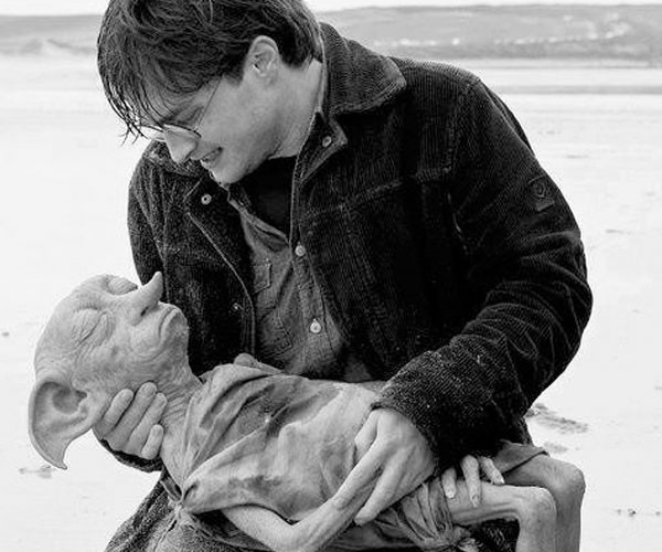 Cuando Dobby muere en Harry Potter