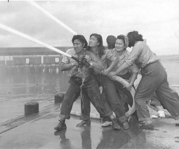 Mujeres voluntarias en Pearl Harbor