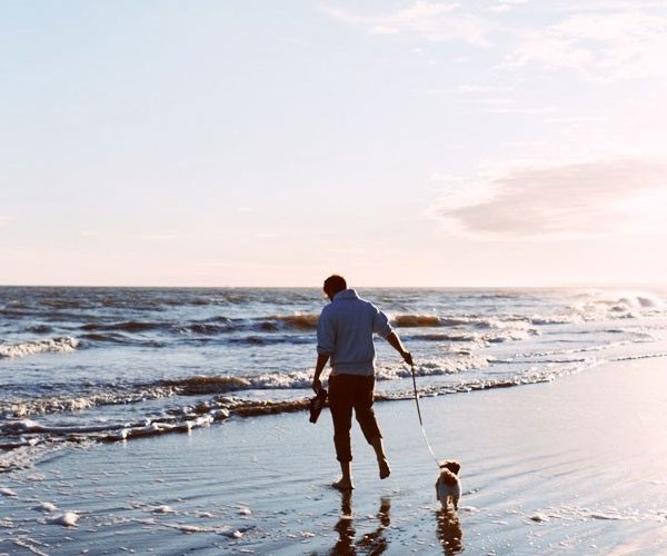 Una caminata en la playa