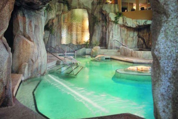Grotto Spa, Columbia británica, Canadá