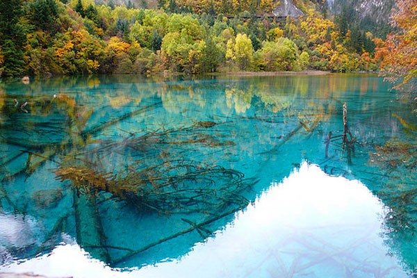 Lago Five Flower, China