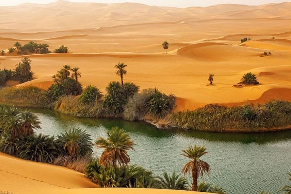 Lagos de las dunas de Ihhan Ubari, Libia