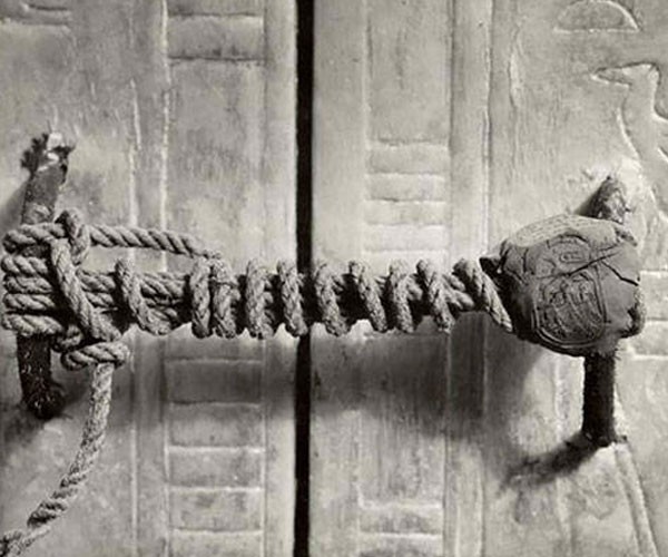 La tumba sellada de Tutankamón