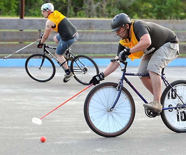 Bike polo