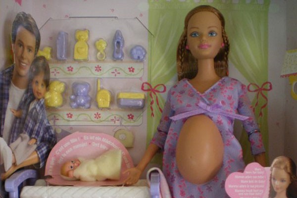 Barbie nunca estuvo embarazada, solo su amiga Midge