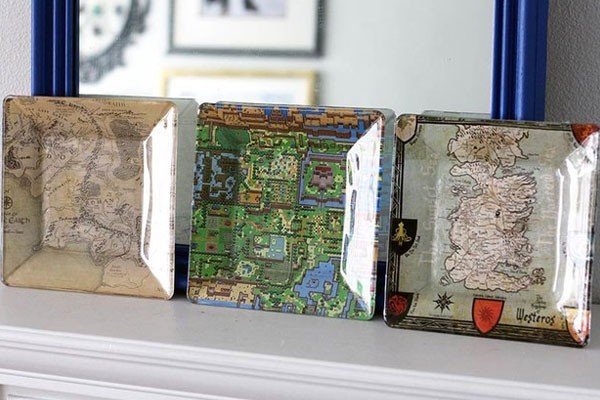 Platos decorados con mapas