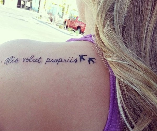 Alis volat propriis - Vuela con propias alas