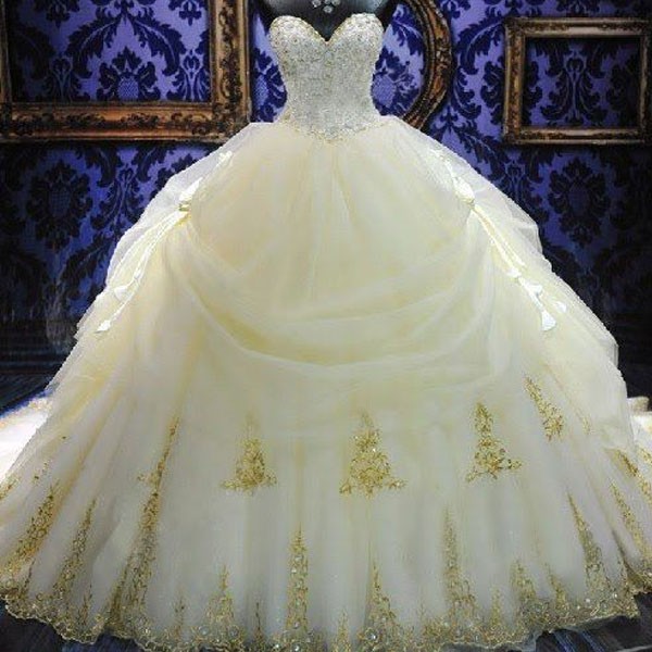 24 vestidos de novia inspirados en las princesas Disney