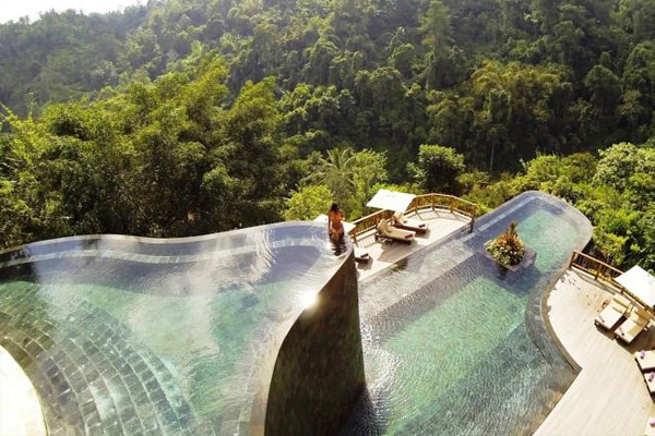 Hanging Gardens - Indonesia