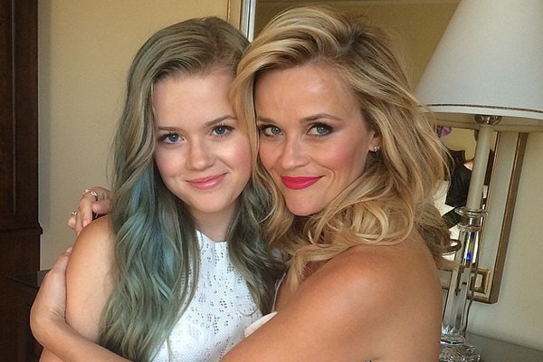 Ava Phillippe y Reese Witherspoon