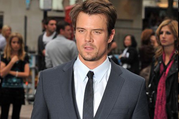 Josh Duhamel y una bailarina