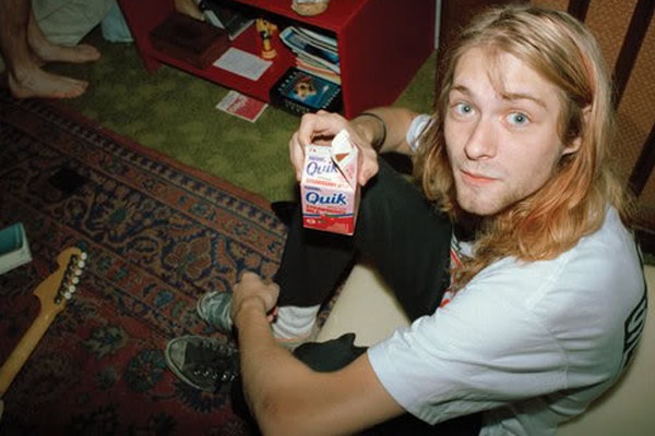 Kurt Cobain descansando del ensayo