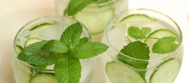 5. Agua de pepino y menta