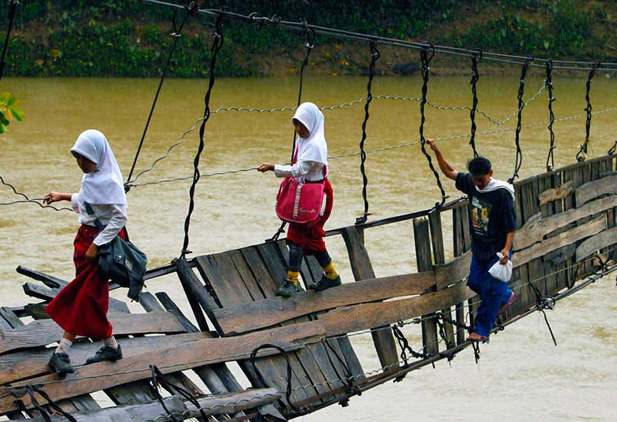 Ahora ya hay puentes en Lebak