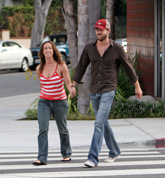 Alanis Morrissette y Ryan Reynolds