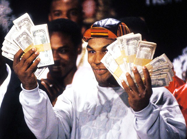 Mike Tyson derrochaba el dinero