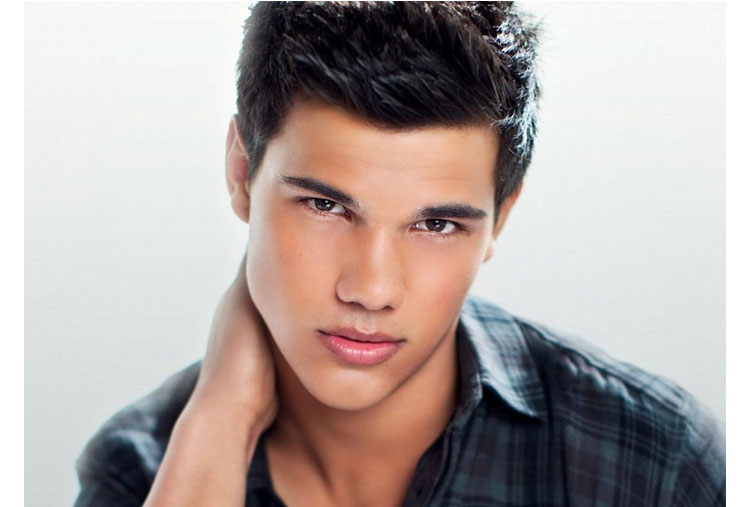 Taylor Lautner