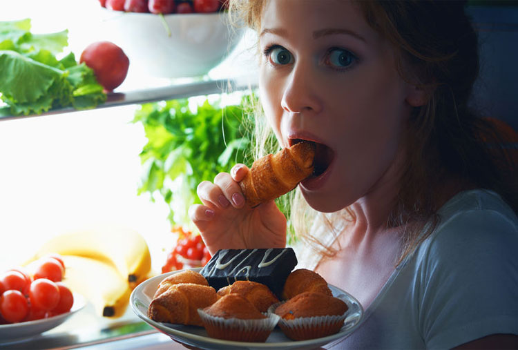 Comer después de las 8:00 PM engorda