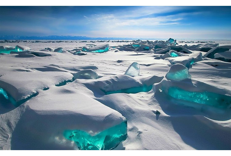 El hielo del lago Baikal, Siberia, Rusia