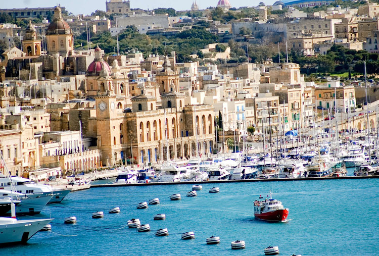 Malta, Italia
