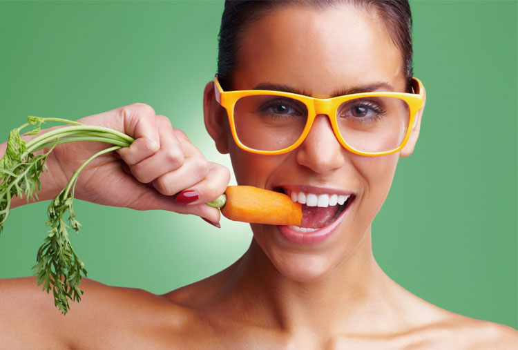 Comer zanahorias mejora la vista