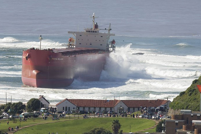 Como cuando el capitán del barco se confunde de dirección