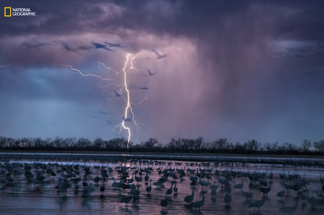 La tormenta sobre el río