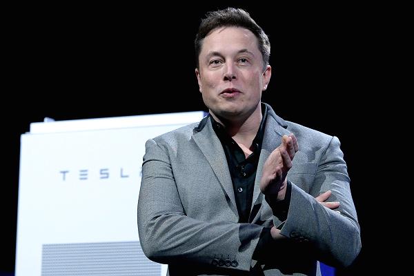 Elon Musk - Tesla - 13.300 MDD