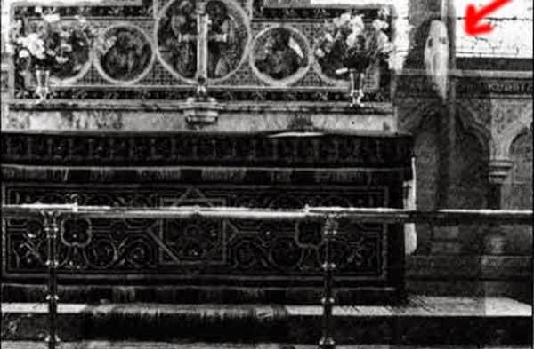 fantasmas mas famosos El terrible monje de la iglesia
