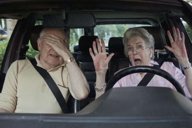 Perder el control de tu auto mientras manejas