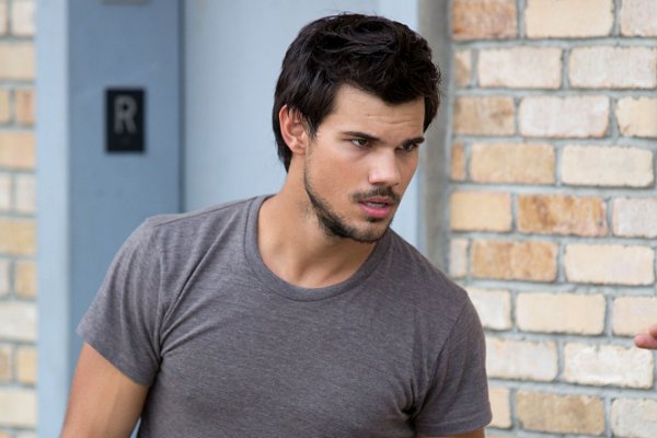 Taylor Lautner comenzó bien