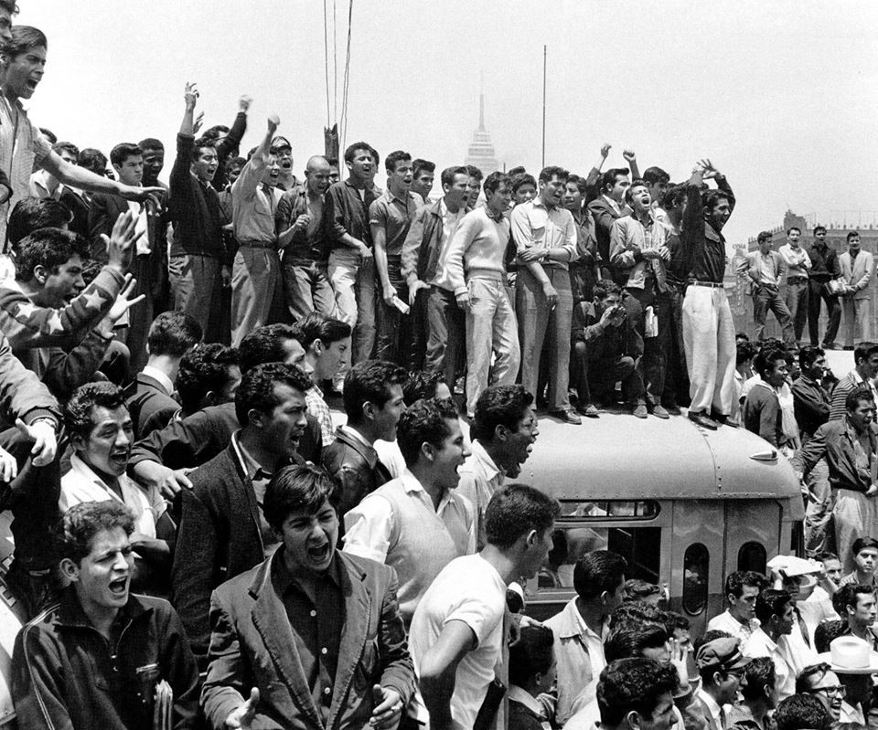 Manifestación en el Zócalo - 1958