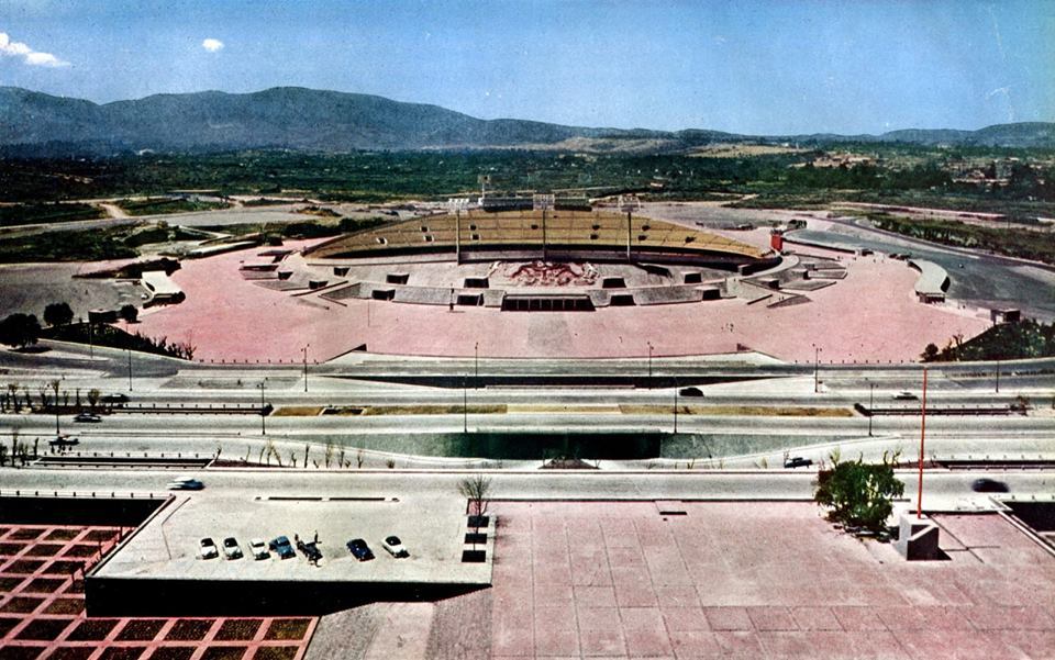 Estadio Universitario recién inaugurado