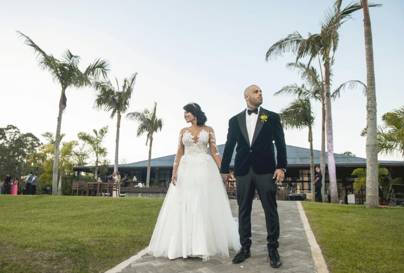 Nicky Jam y Angélica Cruz en su boda