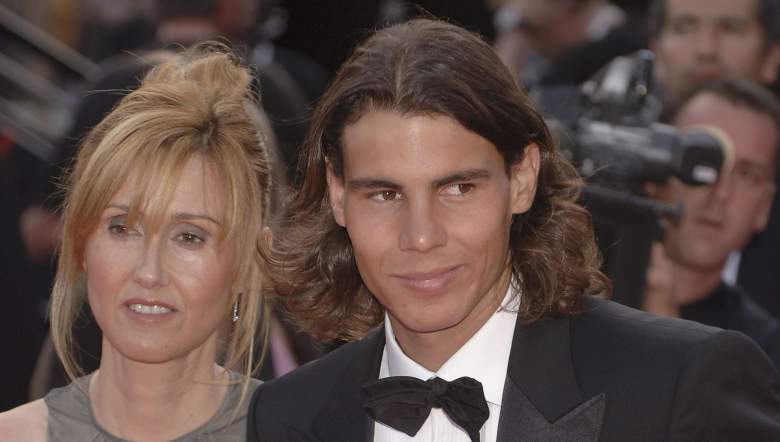 Rafael Nadal vive con sus padres