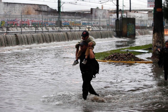 Las inundaciones tienen que ver con el hundimiento