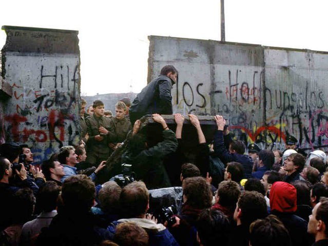 Caída del Muro de Berlín fue el 9 de noviembre de 1989