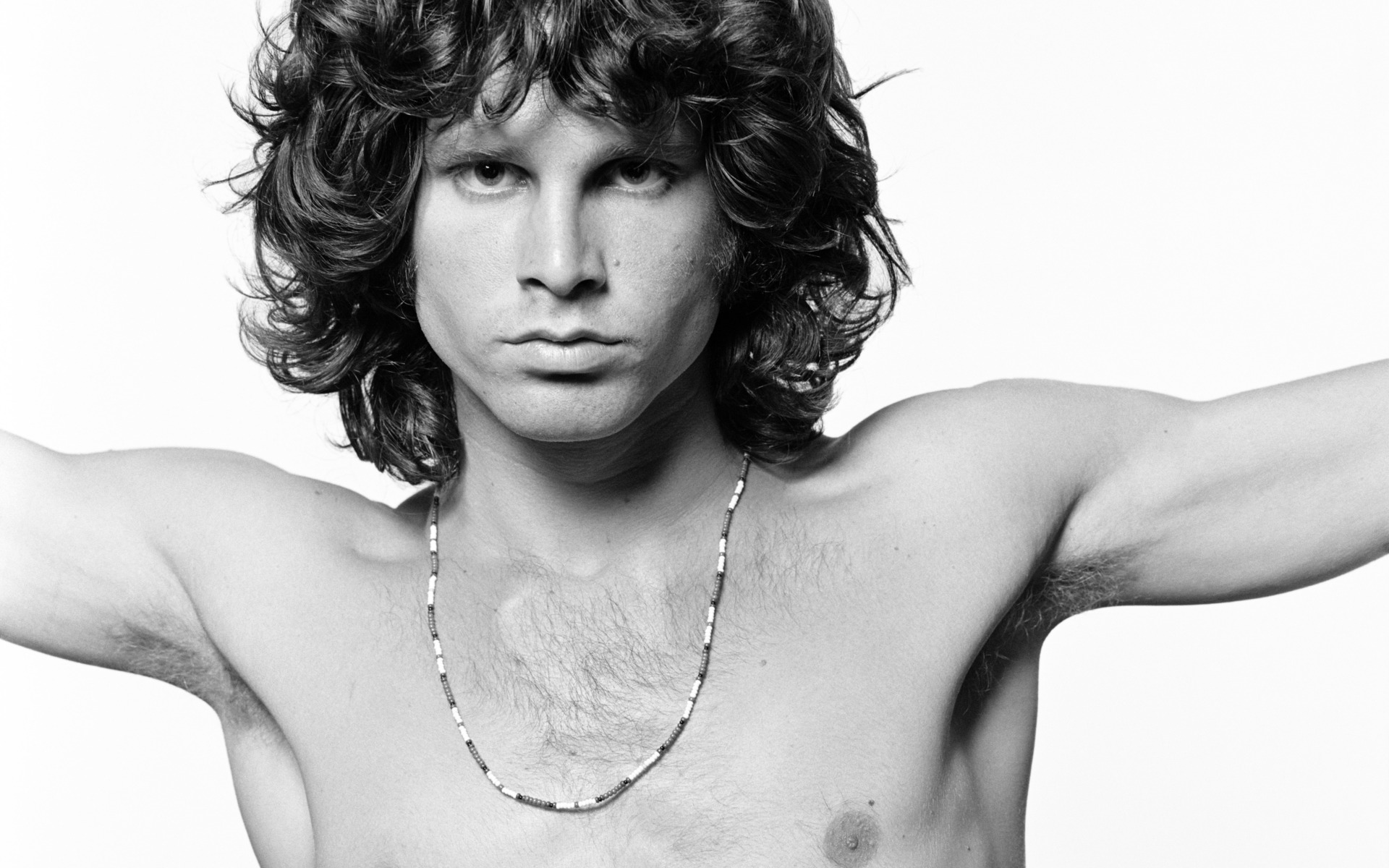 ¿No habrá sido una confusión nada más de Jim Morrison?