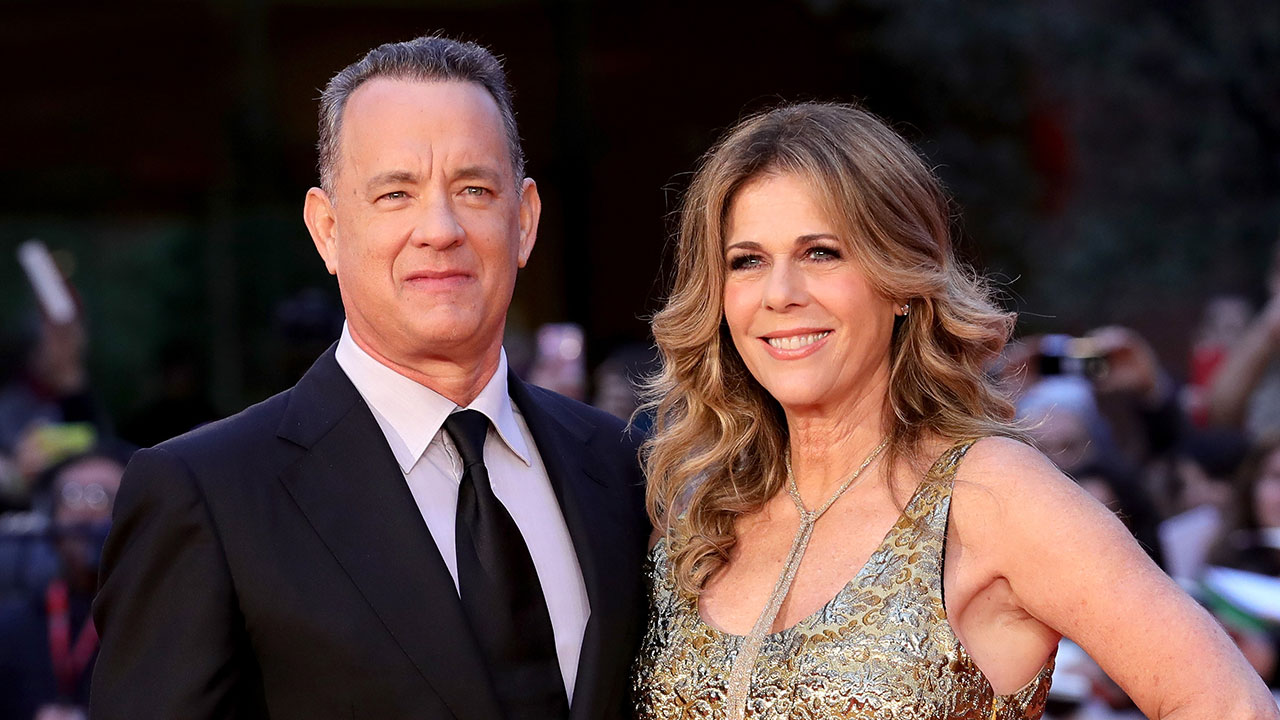 Tom Hanks y Rita Wilson juntos a pesar de las adversidade
