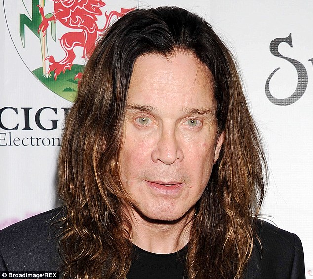 Ozzy osbourne es irreconocible sin anteojos