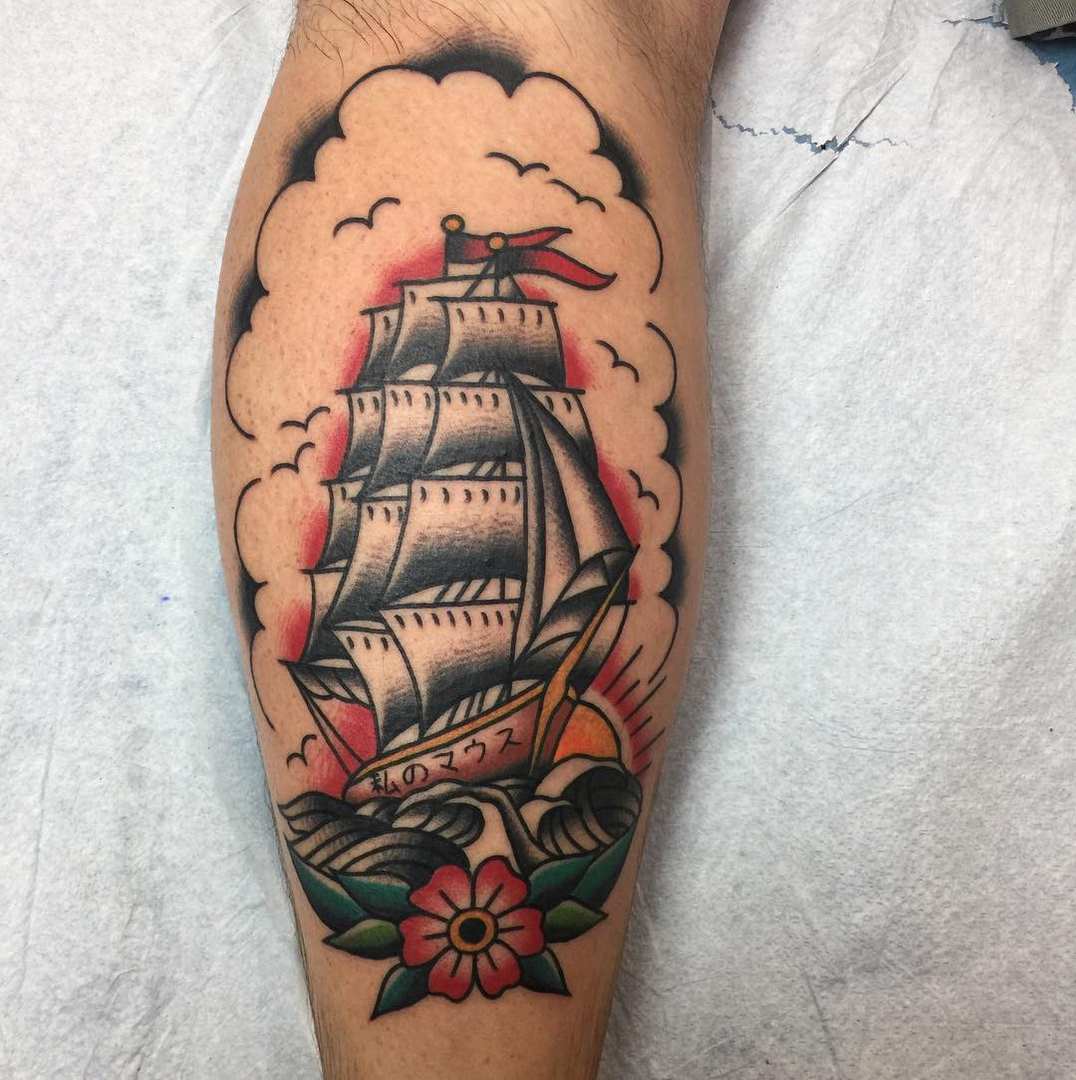 ¿Qué significa el tatuaje de barcos?