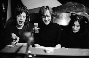 Mick Jagger, John Lennon y Yoko Ono