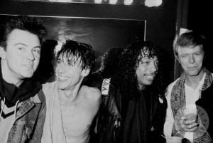 Paul Young, Iggy Pop, Rick James y David Bowie