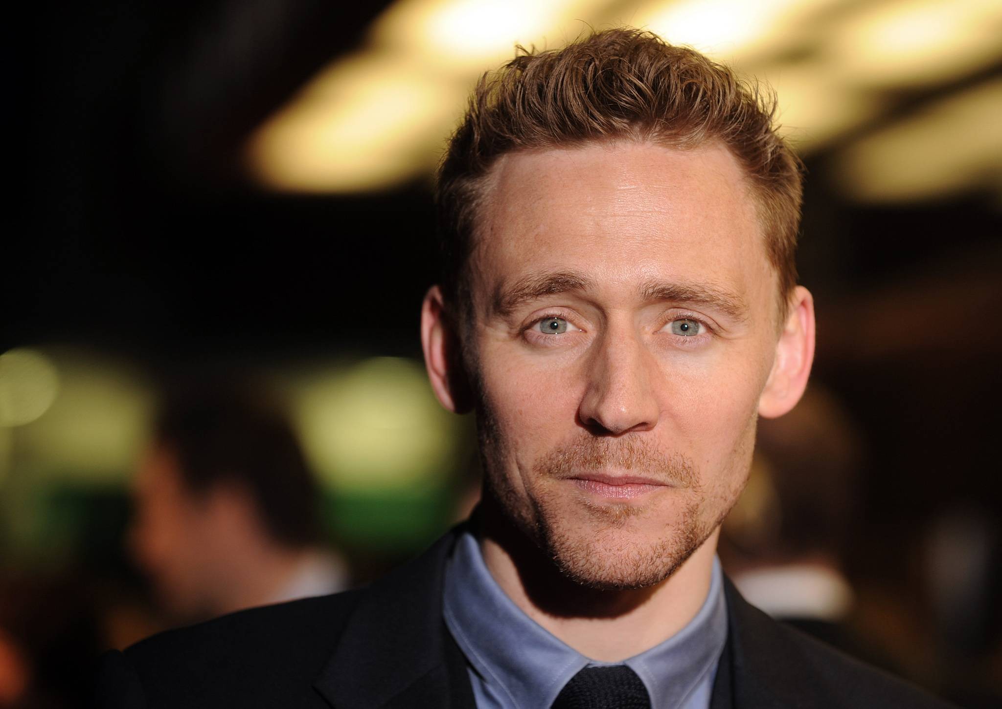 Tom Hiddleston adora hablar en español
