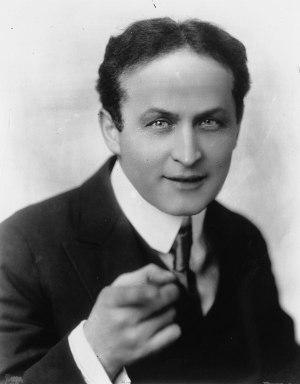 Un truco famoso de Houdini: Metamorfosis