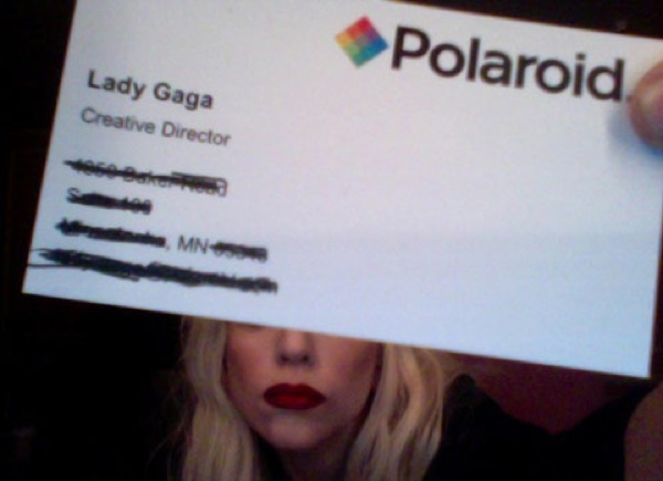 Tarjeta de Lady Gaga para Polaroid