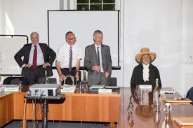 El cadáver de Jeremy Bentham está presente en todas las reuniones de la Universidad de Londres